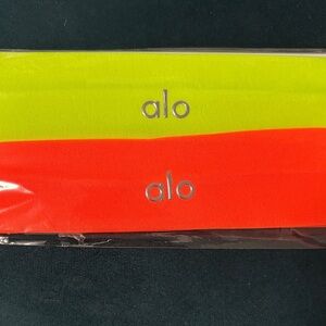 ALO Yoga Bright Headband Duo - Neon Green and Orange (2pack)